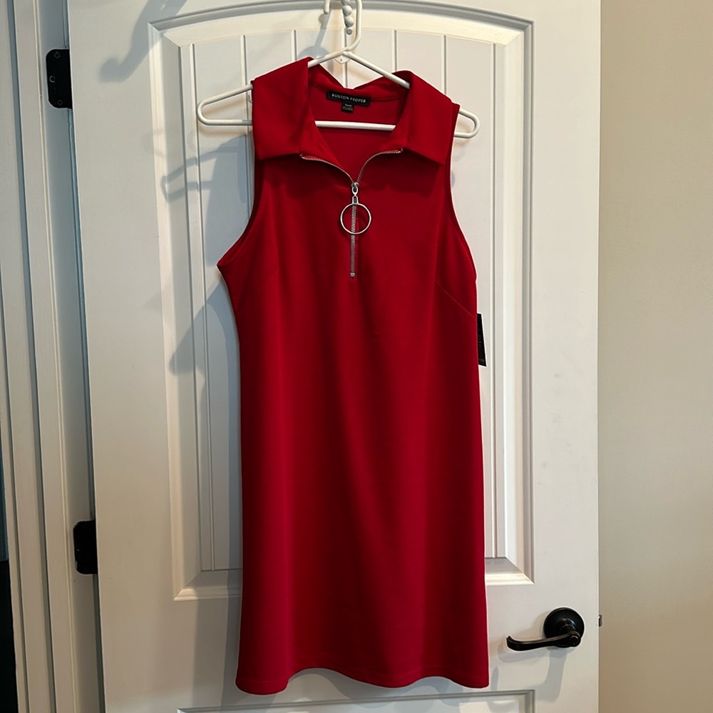 Sleeveless dress
